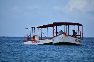 window Glass Boat - 4