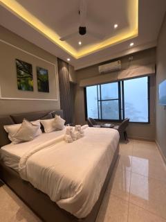 The Cosmo Hill Resort - 9
