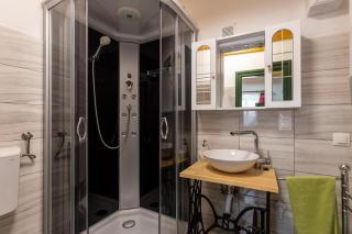 Klementina's Guest House - Happy Rentals - 4