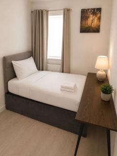 City Stay Nottingham- Room - 4