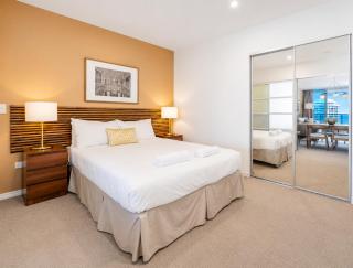 H Surfers Paradise Residences - 1