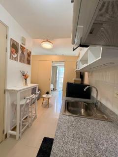 Oyeng s Place at South Residences - 5