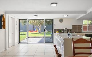 The Anchorage - Sleeps 12. 4 Bedrooms. 2 Bathrooms. Pets Welcome - 6