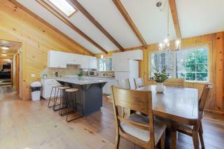 12 East Park Lane home - 9