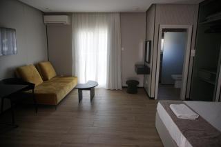 Georgia Hotel Apartments - 8
