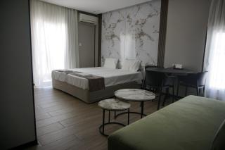 Georgia Hotel Apartments - 8