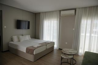 Georgia Hotel Apartments - 6