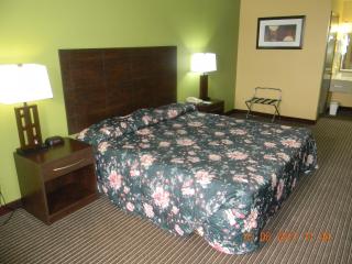 Days Inn by Wyndham Perryville - Perryville - 8