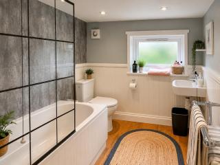 Mansfield House - 3