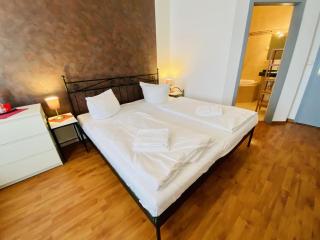 Doppelzimmer Cocktail, direkt am Alten Strom - 8