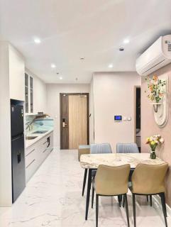 Bristol Court - 1