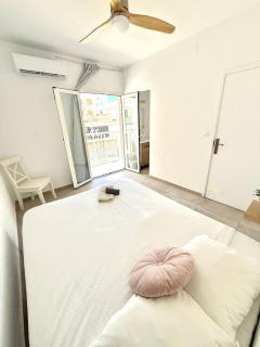 Cisne By Nest Hostel - 8