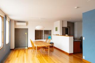 Denim House C - 0