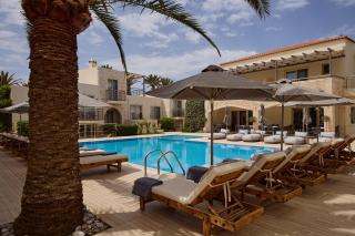 Maravel Star Art Hotel - 8