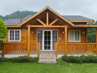 Lake Pinnacle Resort - 5