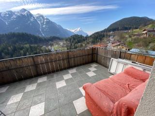 La Casa del SEI SERIO - 3