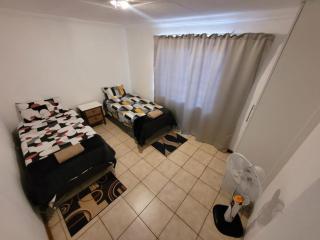 Affordable 2 Bedroom Bushveld Escape - 5