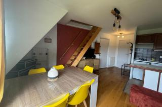 Cozy apartment with golf course views - 9