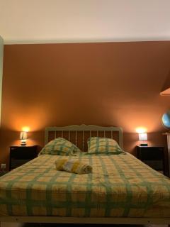 Chambre cosy avec salle de bain privée et piscine au calme - 9