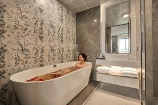 Anstay Marina Hotel Ha Long - 8