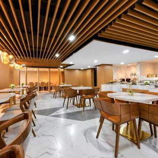 Atour Hotel Xi'an Administrative Center High-speed Railway Station - 0