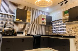 Heirloom Luxury Hotel and Apartments - 3
