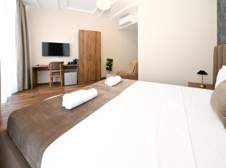 New York G Hotel Dajt Tirana - 1