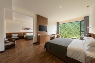 Zhangjiajie National Park Nvue Resort Free Laundry & Dry Service, Fresh Coffee&Customizing Tour Plan - 1
