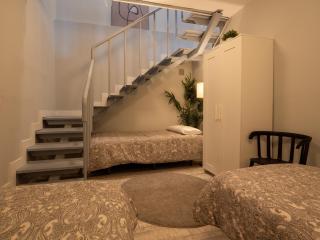 Apartment close to Santiago Bernabeu - 1