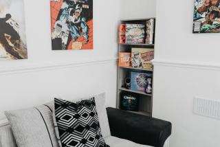 Quirky House - 3