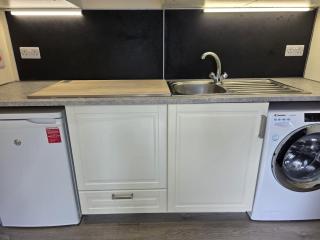 Cosy Condo near City & Airport - 6