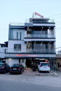 Hotel J P Residency - 9