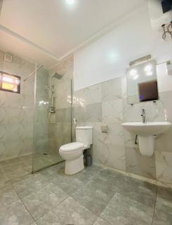 SUITE De PARIS - 9
