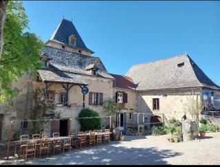 Gîte authentique avec piscine en Aveyron - 2