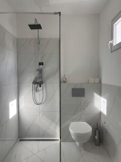 Dorothy Apartman - 1