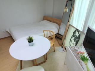 cozy one hongdae - 9