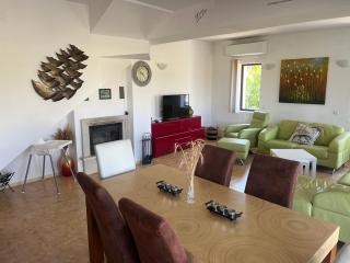 Villa Dreams in Golf Club Ibar - 4