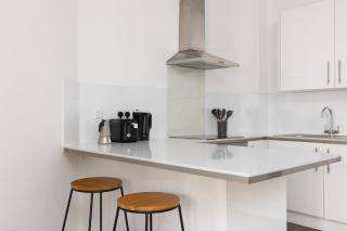 Bright 1BR Flat and 3 mins to West Croydon St - 3