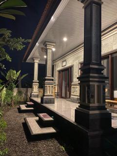 Adisamasta Guesthouse - 4