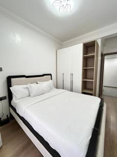 classy executive three bedroom apartment with fully equipped gym ample parking space swimming pool children playing ground and amazing scenic views - 6
