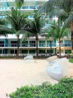 Cheap staycation azure - 5