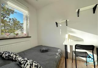 Manhattan Room - Peaceful Retreat, 10 Minutes to Gdańsk Old Town & Seaside - 8