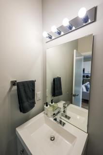 Central 1BR1BAKing BedWiFiWD - 2