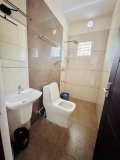 JK Homes Furnished Apartments - 8
