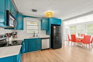 Gulf Villa Just 3 min to #1 Beach - Pool - 7
