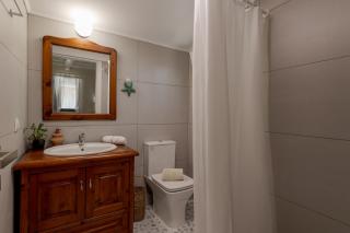 THIRES Guesthouse - 3