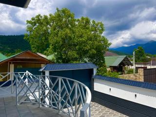 Peaceful Garden Villa - 7