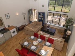 Fieldstone Barn - 1