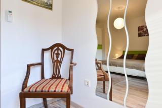 Modern House city centre Pag - 1