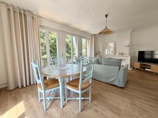 GJ Holiday Escapes - Le plage de Notre-Dame - Appartement au coeur de la vieille ville - 7